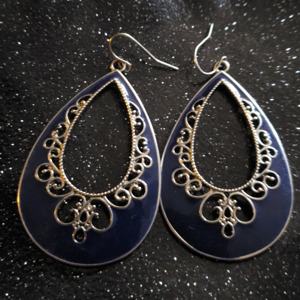BLUE PREMIER JEWERLY EARRINGS